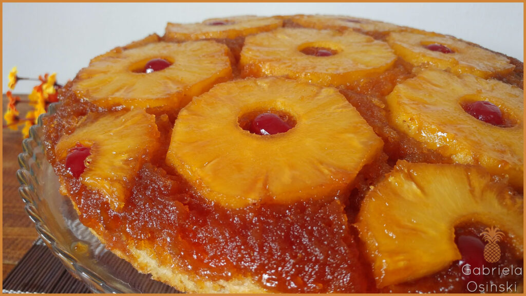 Bolo de Abacaxi Caramelizado