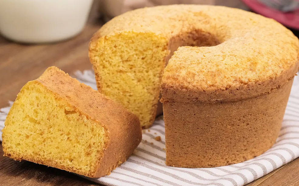 Bolo de Fubá Cremoso: Receita de Vó que Derrete na Boca